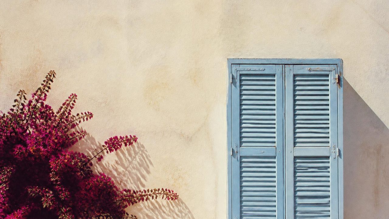 Blue Shutters — desktop wallpaper from Euro Summer — Vol. 01
